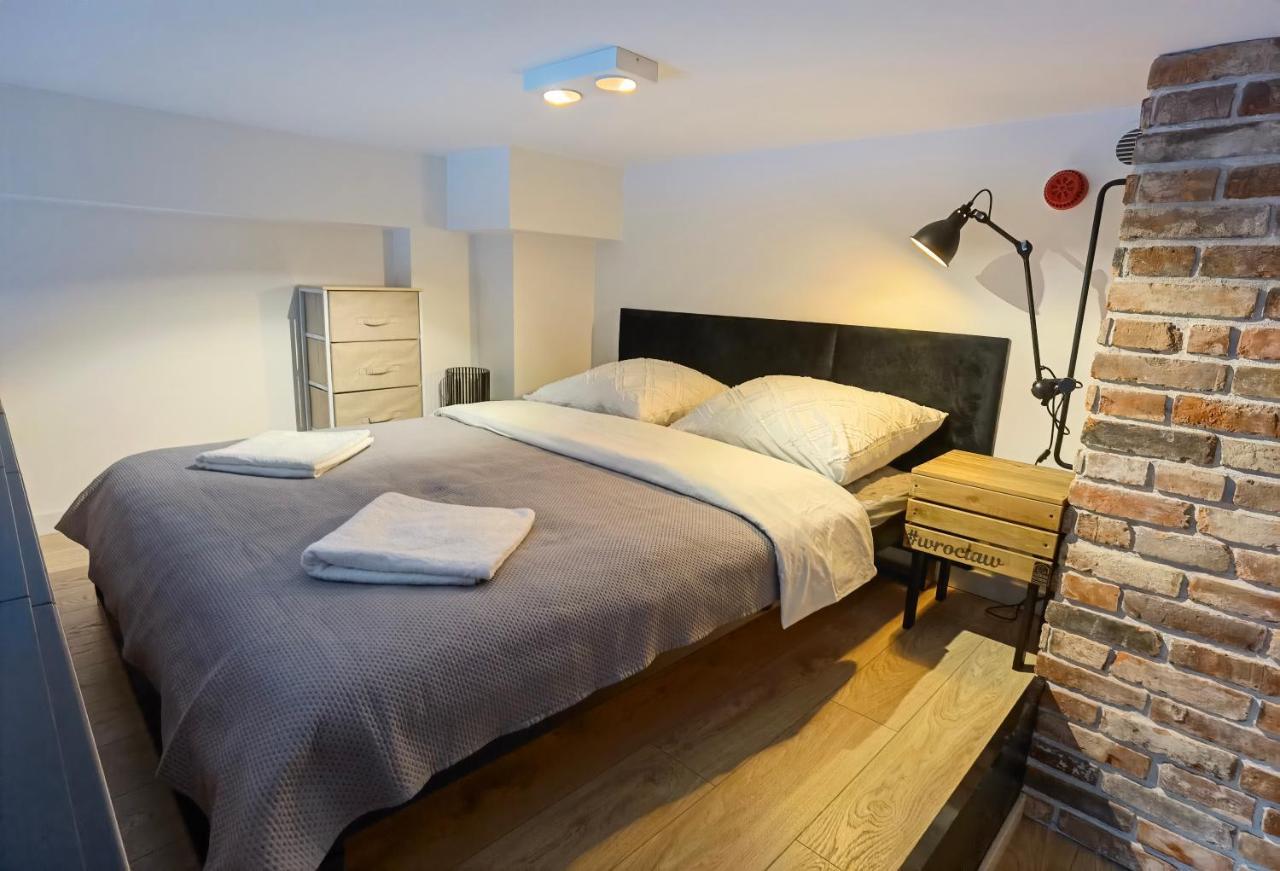 Apartament Loft Studio Airport Blisko Lotniska Zarembowicza Lotnisko Breslávia Exterior foto